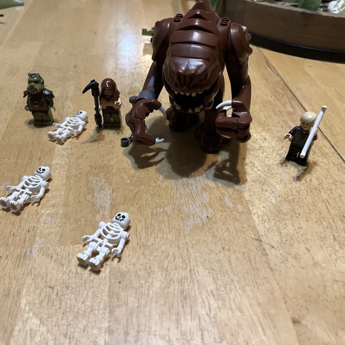 Lego rancor pit - rancor,
