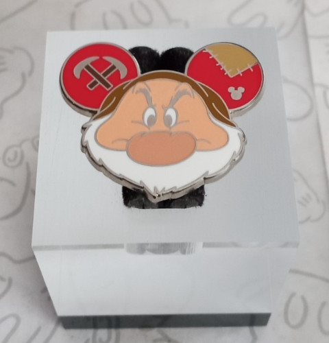 Grumpy ear hats - ear,