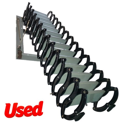 Used steps wall mounted - ,