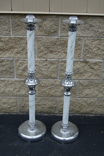 Pair traditional funeral - traditional,