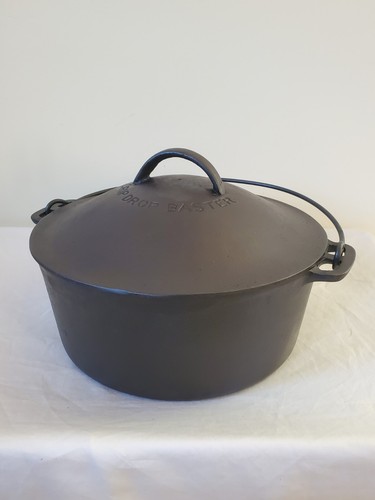 Antique wagner cast iron - antique, dutch