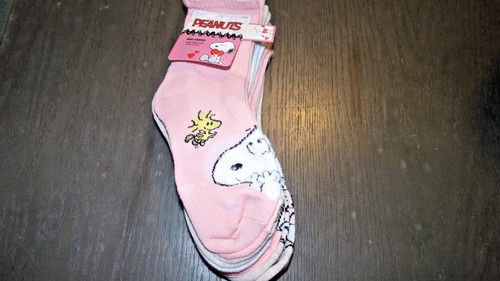 Peanuts pairs of - peanuts, socks