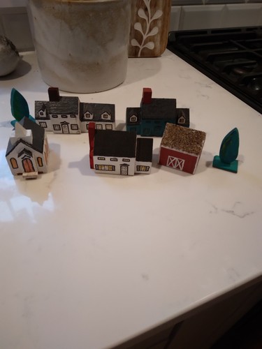 Vintage wood little - , houses