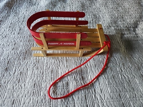 Teleflora radio flyer - radio, wooden