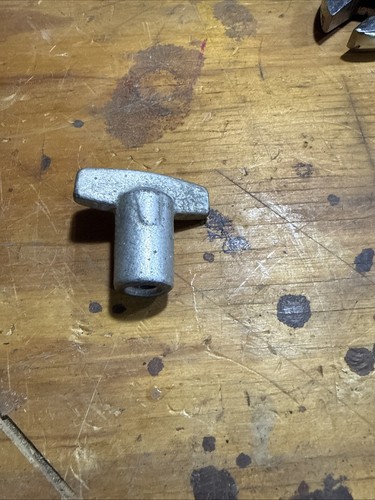 Dewalt walt 7790 - saw, guard