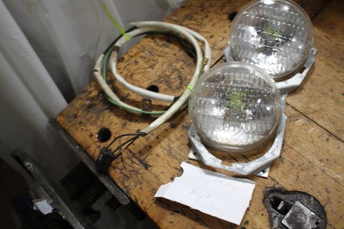 4411 headlight set mounts - set,,
