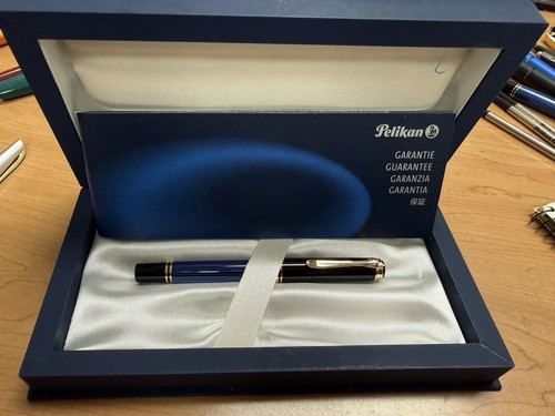 Pelikan m400 souveran blue - pelikan,