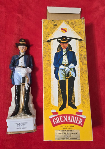 Vtg 1970 grenadier gen - vtg,
