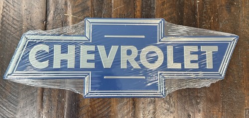 Chevy logo metal - chevy,