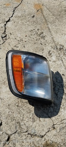 1998 2002 isuzu trooper right - trooper,