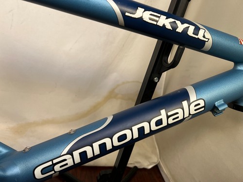 Vintage cannondale jekyll 2000 - cannondale,