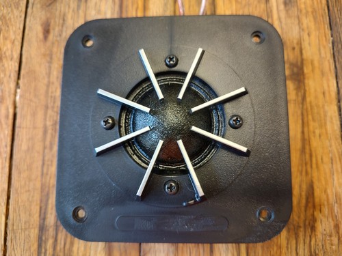 Realistic 1281a dome - 40-1281a, 2"