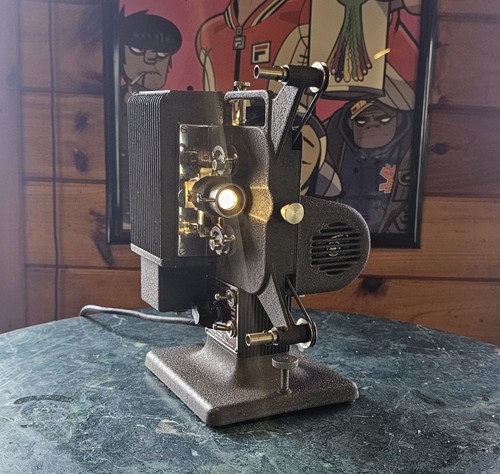 Antique kodascope eight - kodascope, 8mm