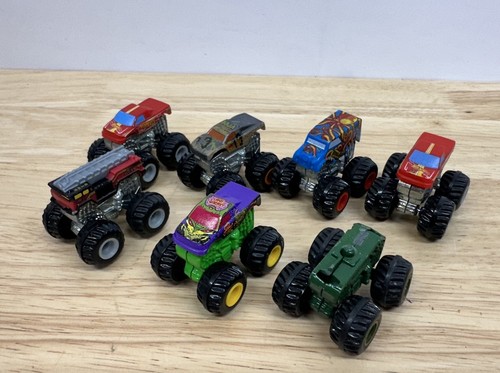 Monster jam minis bundle - jam,