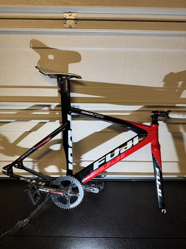 2009 fuji track pro - track, frameset