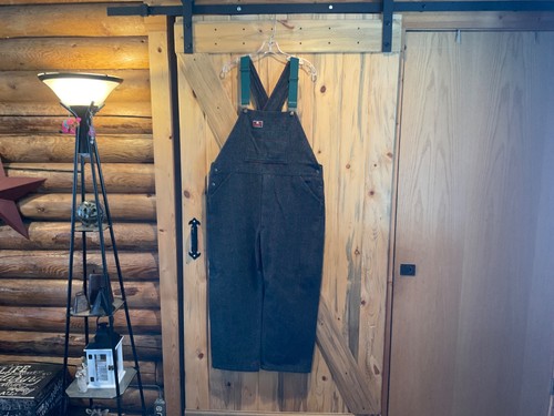 Johnson woolen mills - johnson, bib