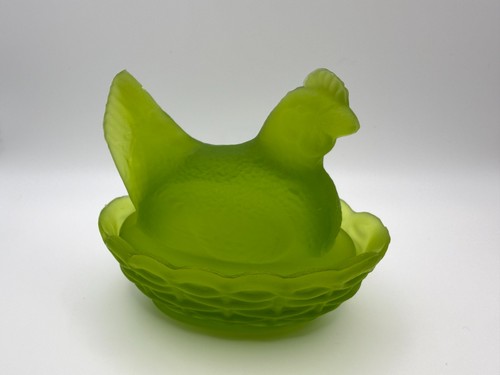Vintage westmoreland - vintage, 3.5”