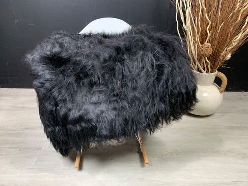 Sheepskin black beautiful - /,