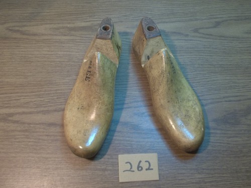 Vintage pair wood size - vintage,