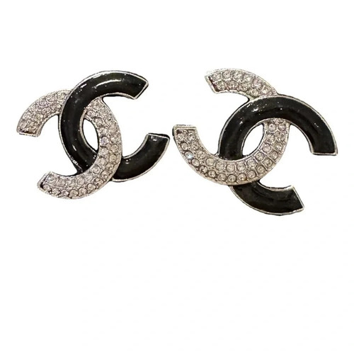 Chanel stud earrings - cc,