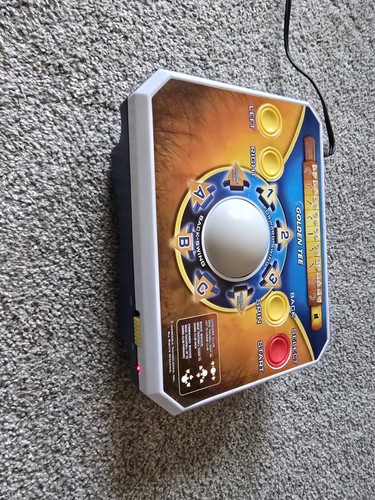 Golden tee golf plug - golden, play