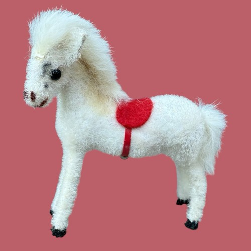 Vtg white horse handwork - white,