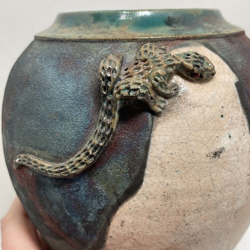 Raku pot tall aplica - raku, aplica’