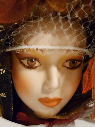 Bob mackies legendary beauties - bob,