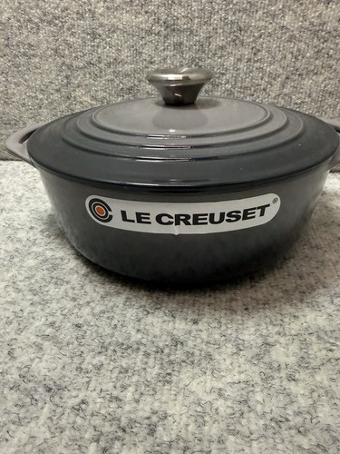Creuset signature cast - le,