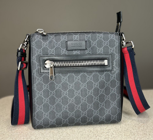 Gucci crossbody messenger - gucci,