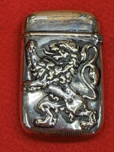 Vesta match safe vintage lion - vesta,