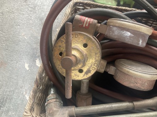 Oxy acetylene gas - gas, welding
