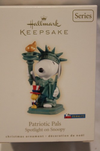 Peanuts series snoopy - series;,
