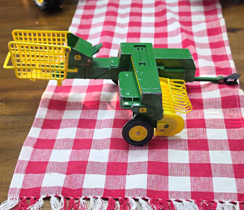 John deere ertl diecast - john,