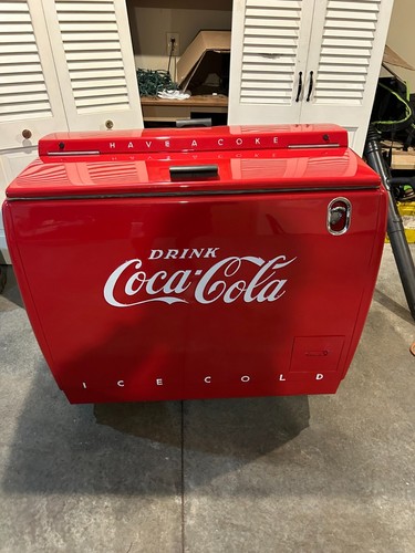 Coca cola westinghouse - coca-cola, chest