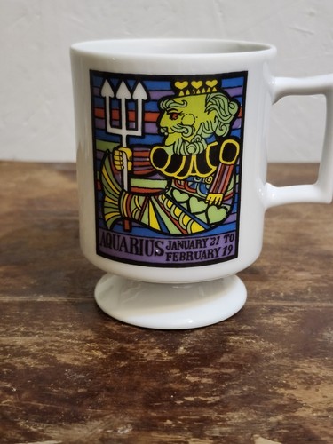 Vintage aquarius zodiac mid - zodiac,