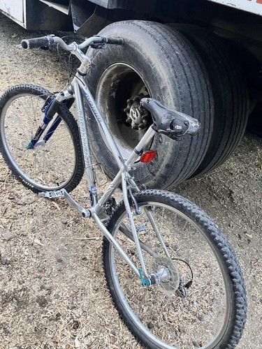 Specialized hardrock sport - specialized,