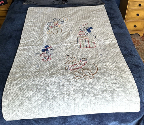 Paragon quilt disney - paragon,
